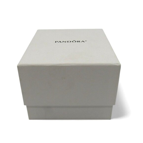 Handcrafted PANDORA 2018 White Ceramic Christmas ORNAMENT Boxed - Picture 3 of 9